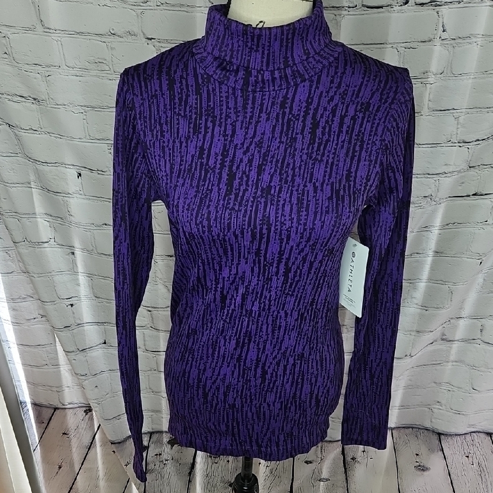Athleta Flurry Elemental Turtleneck Purple/Black Long Sleeve Top NWT Size Small